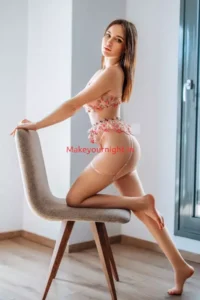 Linda Russian escort in Chandigarh (3)